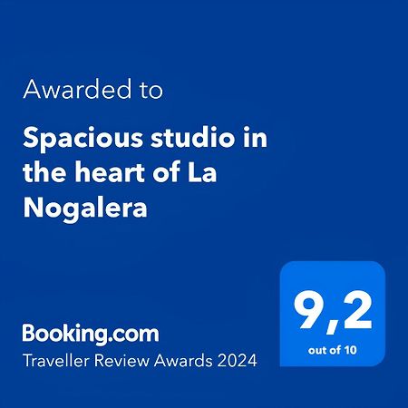 Spacious Studio In The Heart Of La Nogalera Torremolinos Exteriör bild